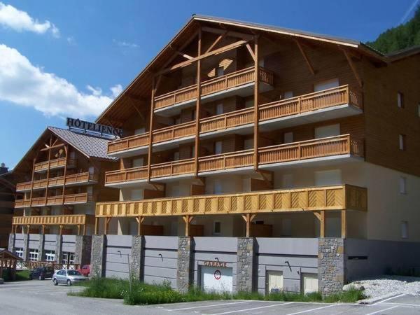 Les Terrasses De Labrau- Les Chalets Du Verdon Аллос Екстер'єр фото